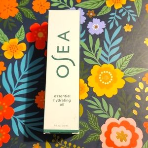 Osea Essential Hydrating Oil.